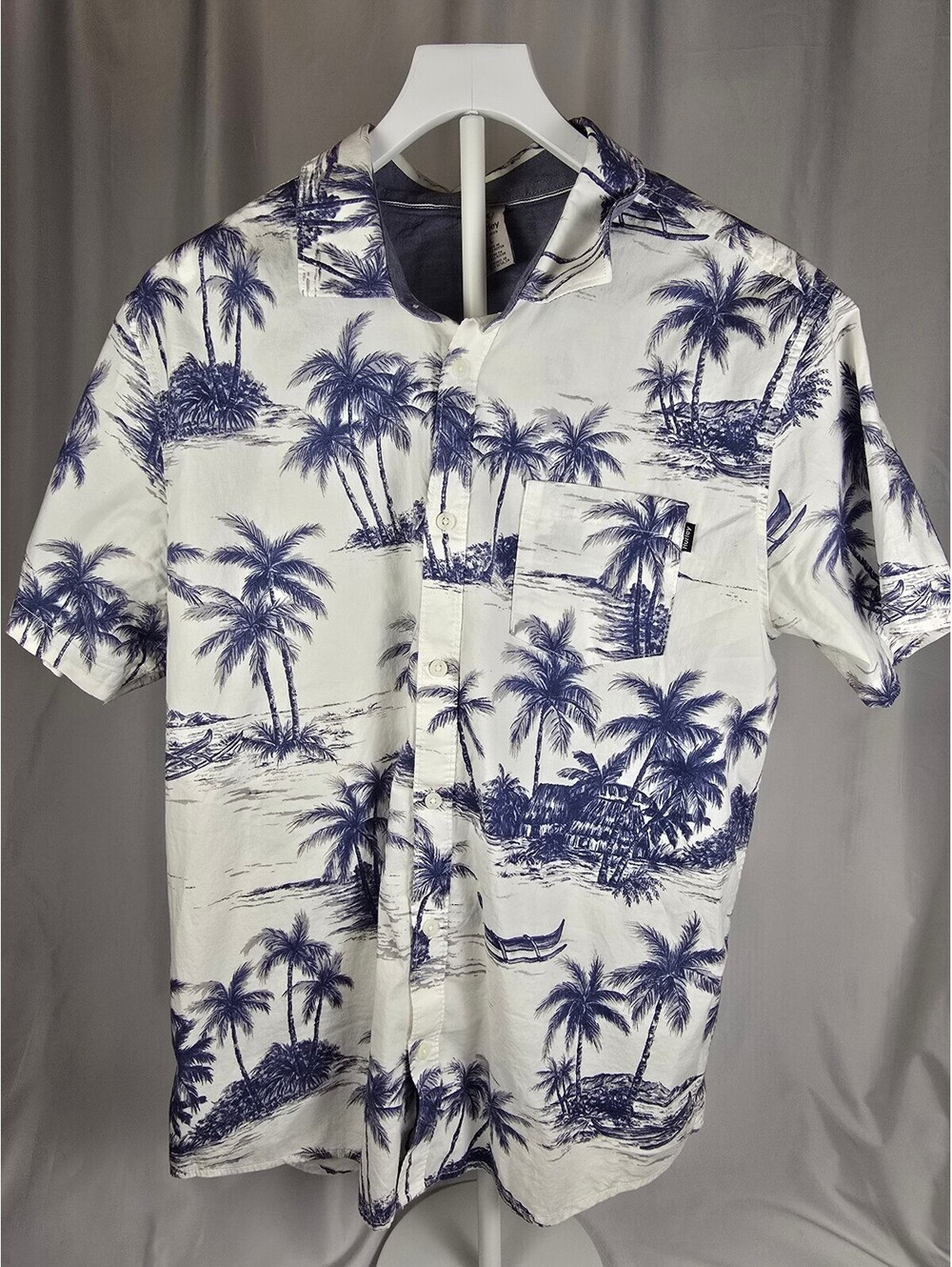 Hurley Men's Large Short Sleeve Button-Up Shirt with Blue Palm Tree Print